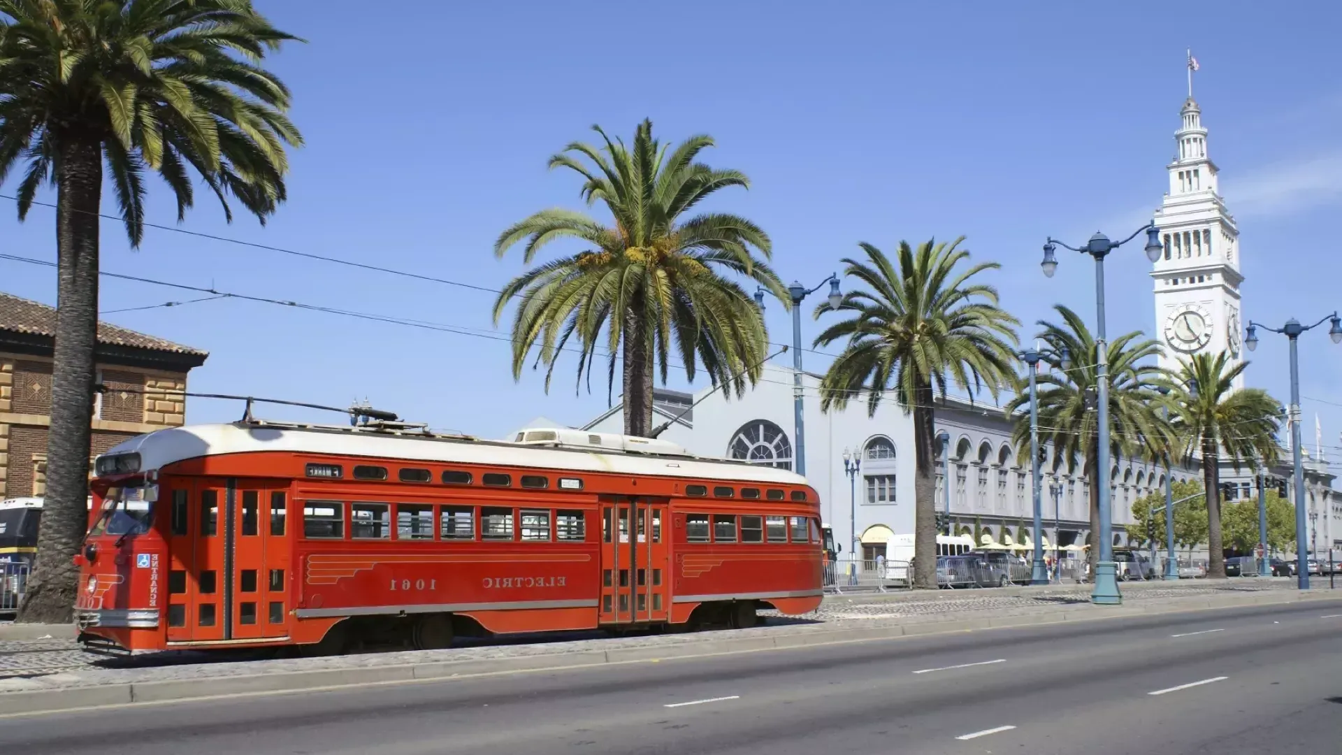 Street car on the Embarcadero 